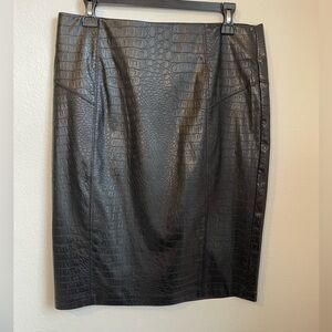 Marc New York Women’s Black Croc-Embossed Pencil Skirt Size Large